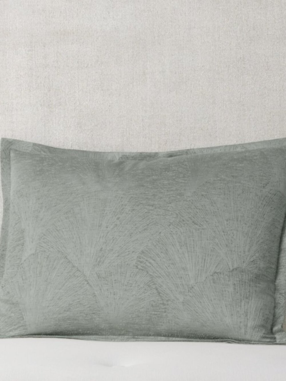 Hudson Park Collection Gingko Strie Standard Sham Set - Exclusive
